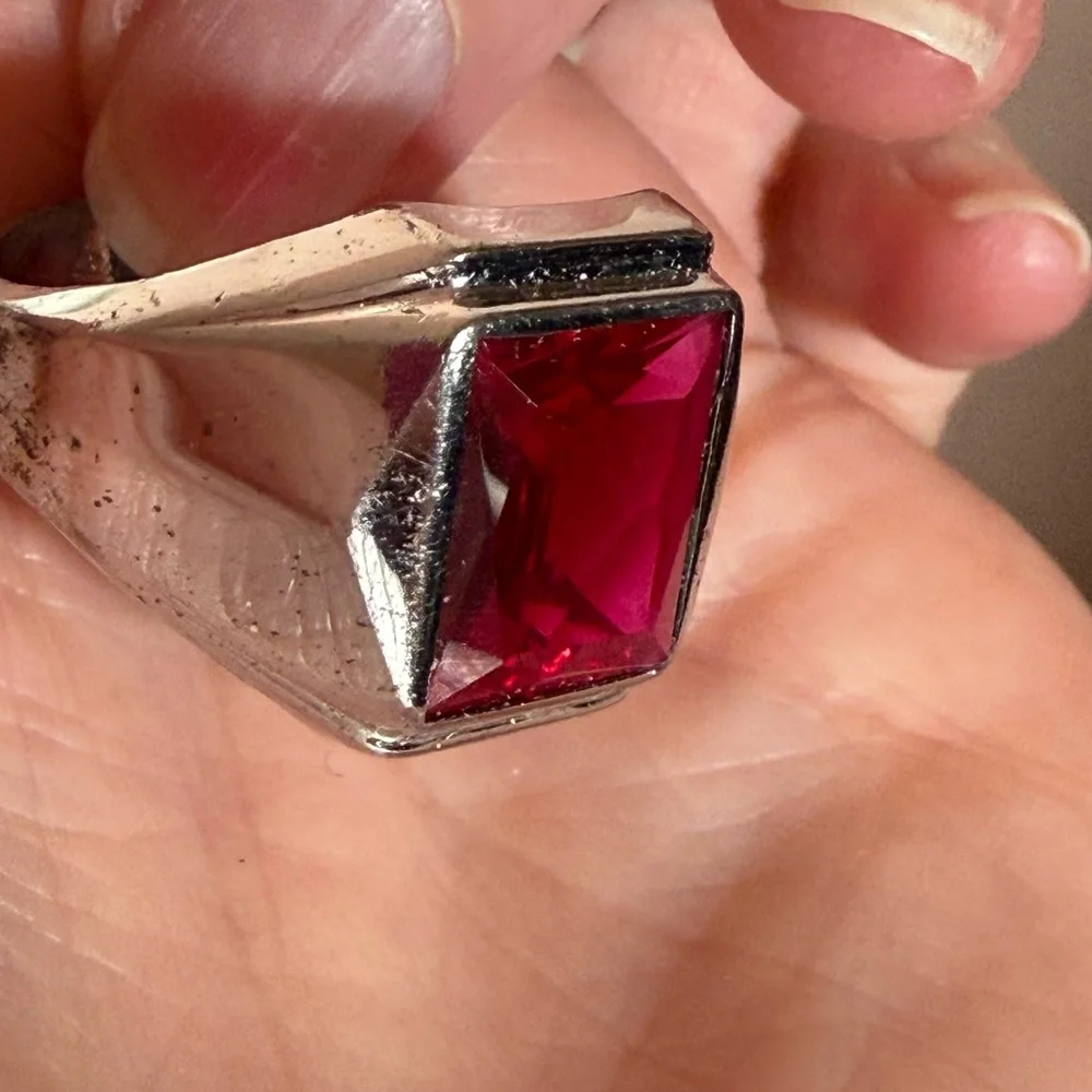 Vargas Art deco 1940’s antique Sterling silver emerald cut red ruby Signet Ring - Picture 12 of 17
